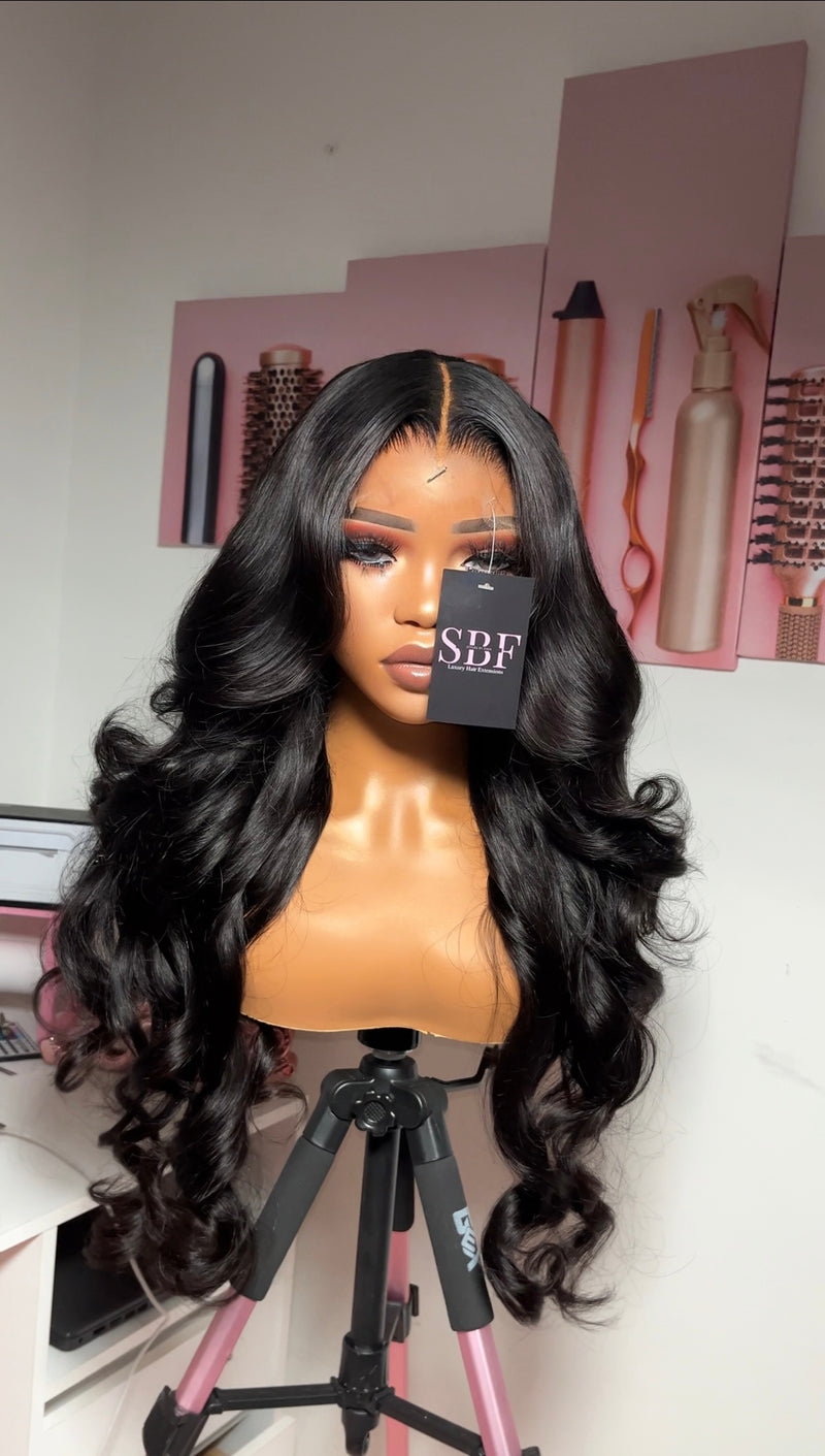 Bella (6x6 Closure Unit)